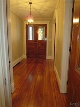 Building Photo - 1725 James St