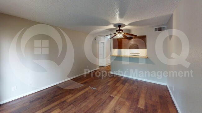 Building Photo - 8110 Skillman St