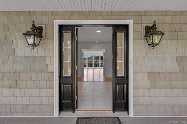 Foto del edificio - 1155 Tasker Ln