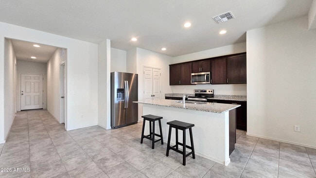 Building Photo - 5074 S 251st Dr