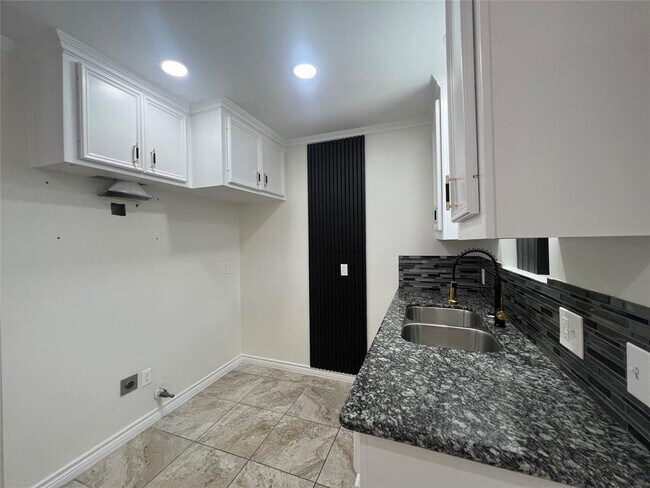 Foto del edificio - 4926 Wilmington St