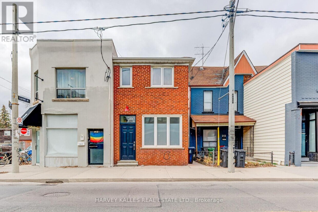 Primary Photo - 210-210 Christie St
