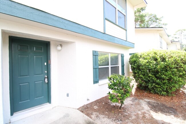 Foto del edificio - 3933 SW 26th Dr