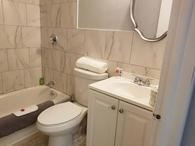 Foto del edificio - 11323 Lumpkin St