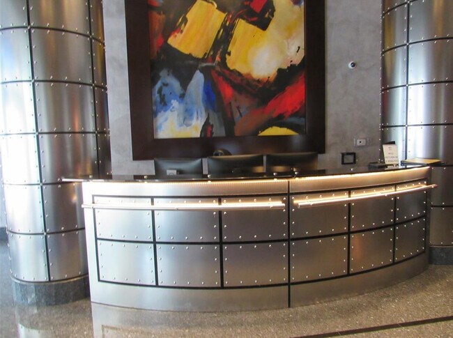 Foto del edificio - 350 SE 2nd St