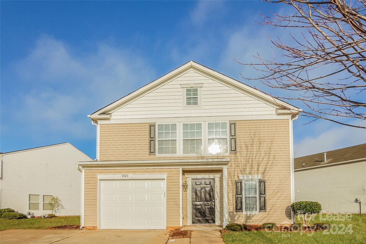 Primary Photo - 4523 Stone Mountain Dr