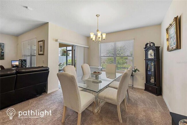 Building Photo - 289 Saint Georges Circle