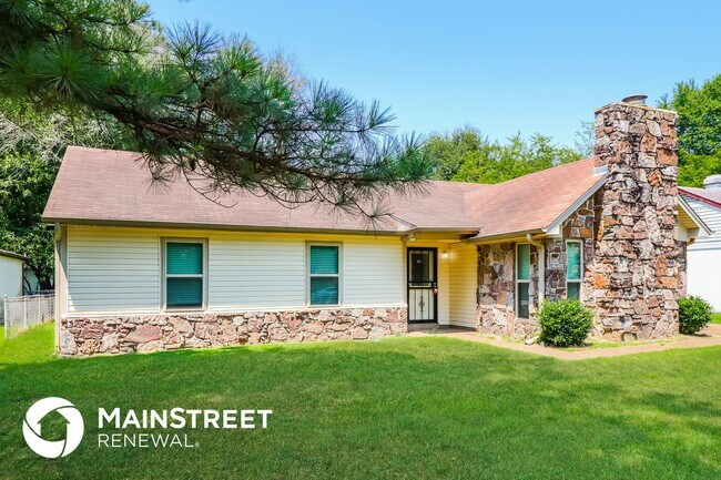 Foto del edificio - 5829 Lake Port Dr