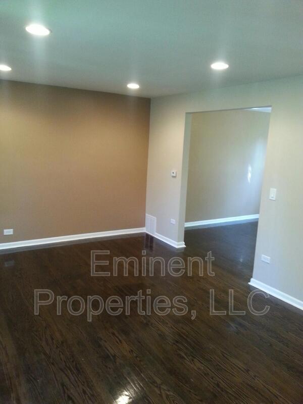 Building Photo - 10551 S Sangamon St