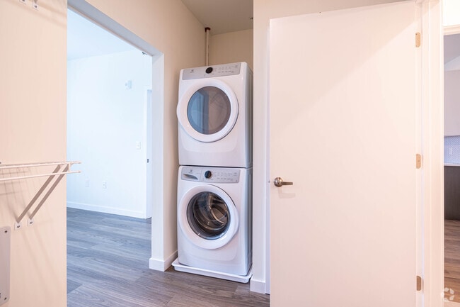 Ellington- 1BR, 1BA - The Ella Scotts Addition Apartments