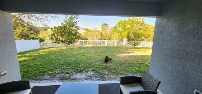 Foto del edificio - 115 SW Glenwood Dr