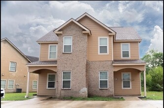 Building Photo - 1526 Lake Calais Ct