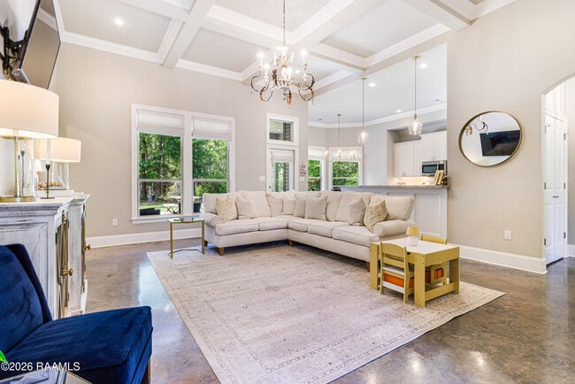 Building Photo - 500 Bateleur Way