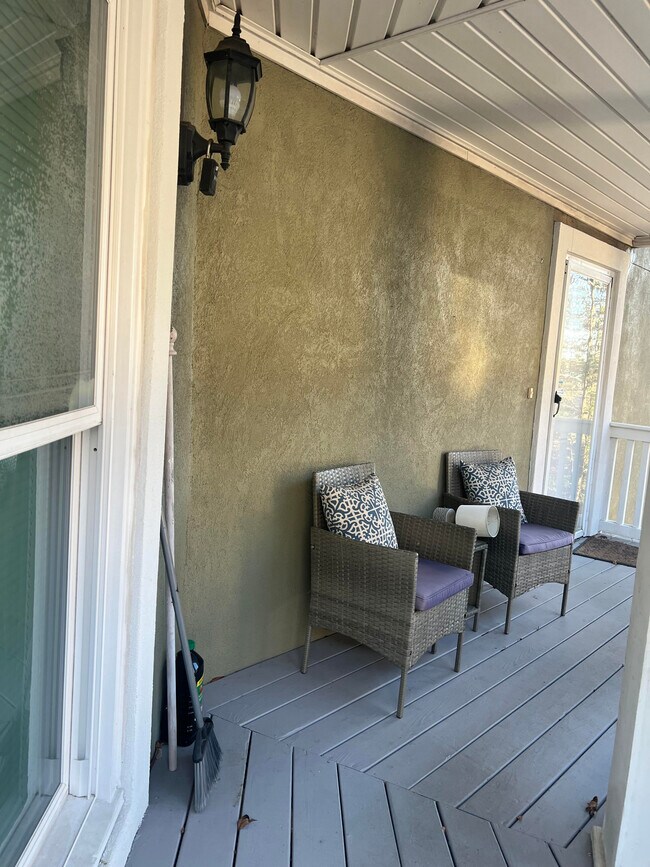 Building Photo - 5415 Whisper Wood Cir