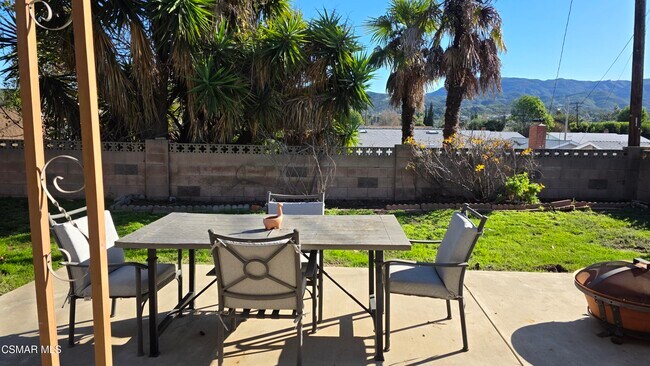 Building Photo - 652 Verna Ave