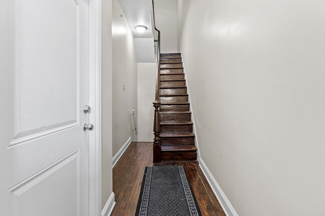 Building Photo - 3830 Baring Street