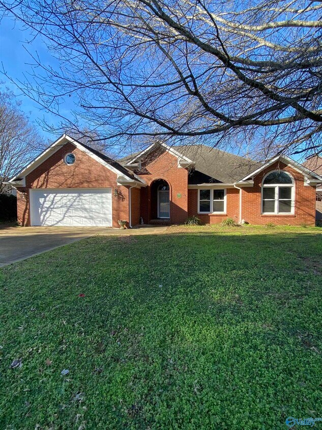 148 Wren Ct, Madison, AL 35758 House Rental in Madison, AL