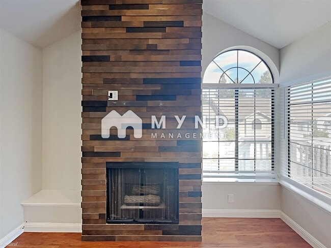 Building Photo - 2 br, 2 bath Townhome - 2790 Buena Point Ct