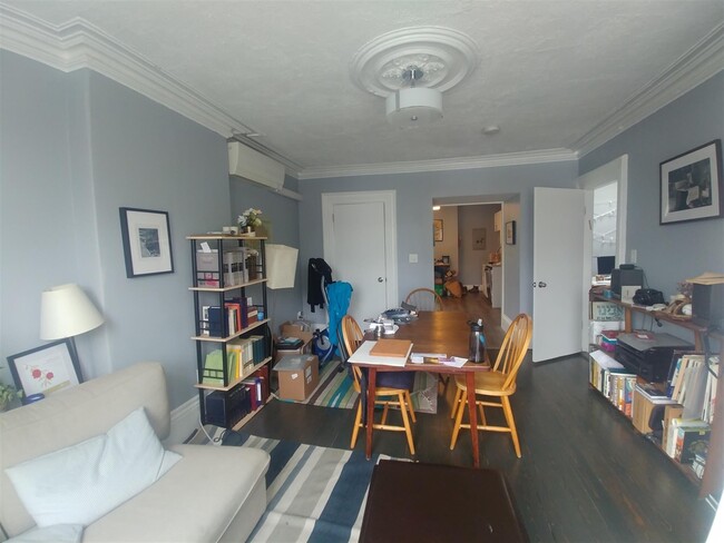Foto del edificio - 318 Somerville Ave