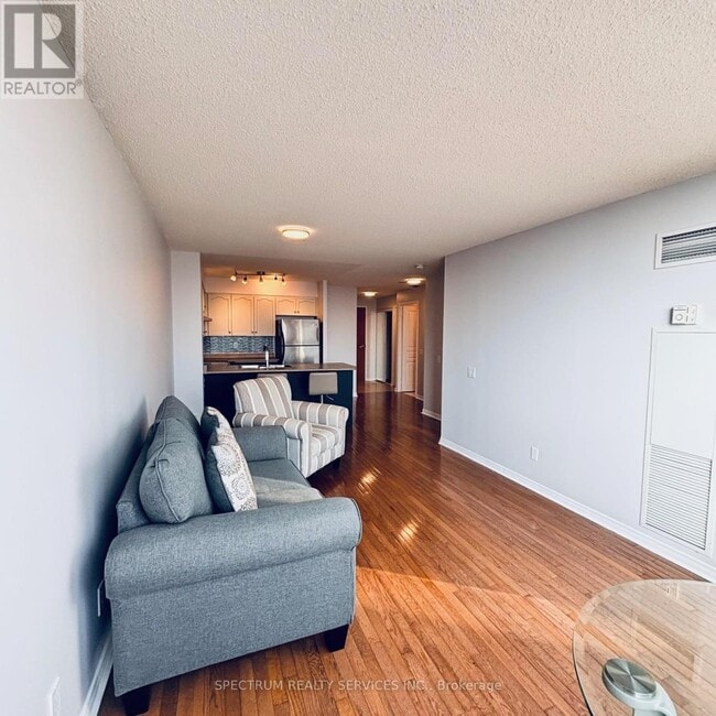 Building Photo - 9-1019 Northern Heights Dr