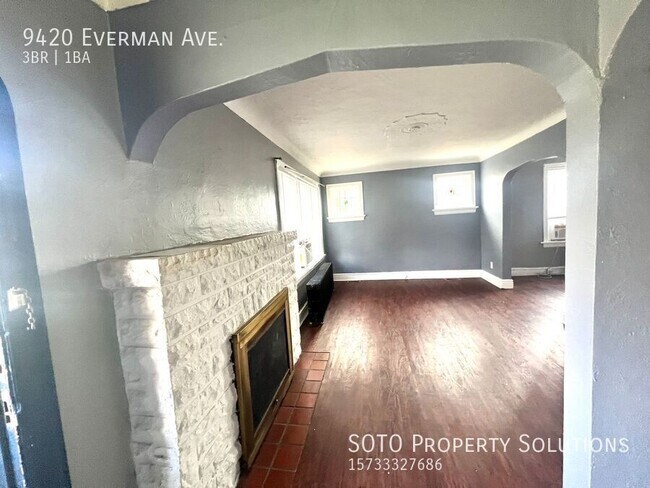 Building Photo - Fall into Savings with $300 off!!!Charming...