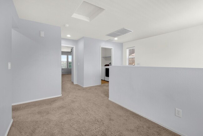 Building Photo - 5725 W Milada Dr