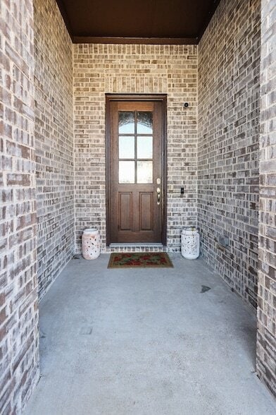 Building Photo - 209 Chesapeake Dr