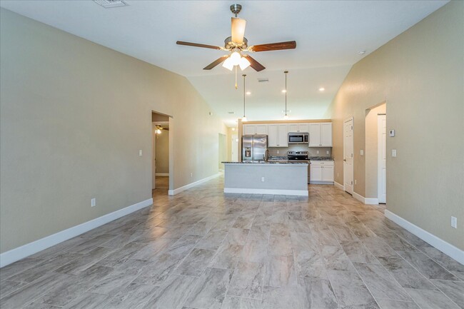 Foto del edificio - 4519 SW 111th Pl