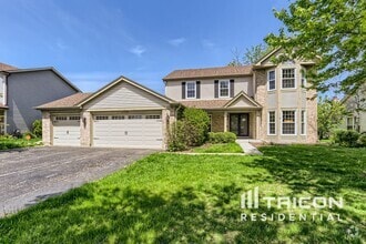 Building Photo - 1720 Westbury Dr