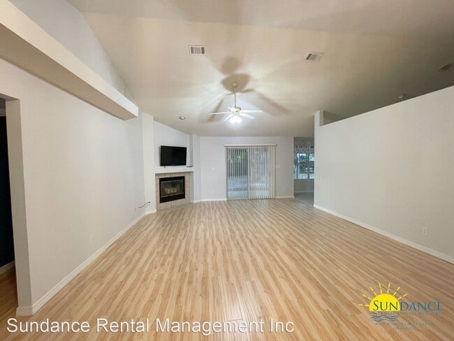 Building Photo - 3 br, 2 bath House - 6900 Calle De Caballero