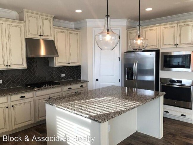Building Photo - 4 br, 2.5 bath House - 1232 Stonemill Fall...