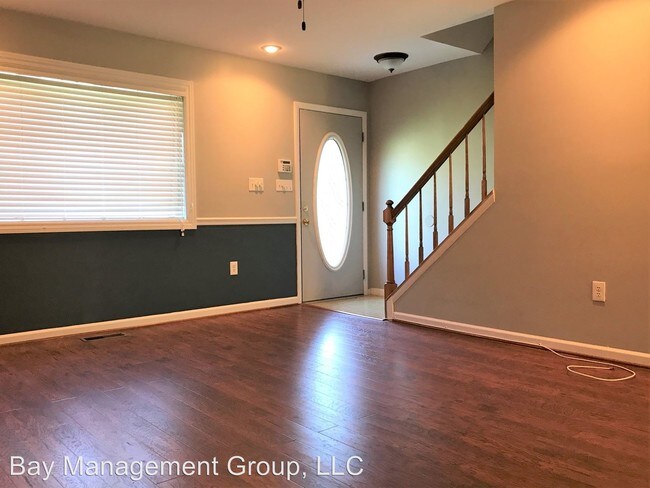 Building Photo - 6667 Spring Mill Cir
