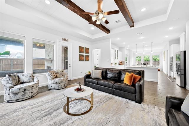 Foto del edificio - 525 Goose Lake Dr