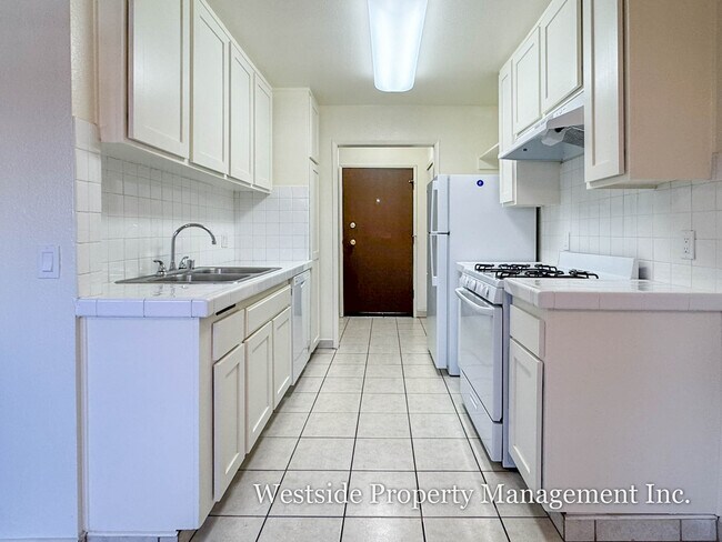 Foto del edificio - 6253 Luxury Apartments