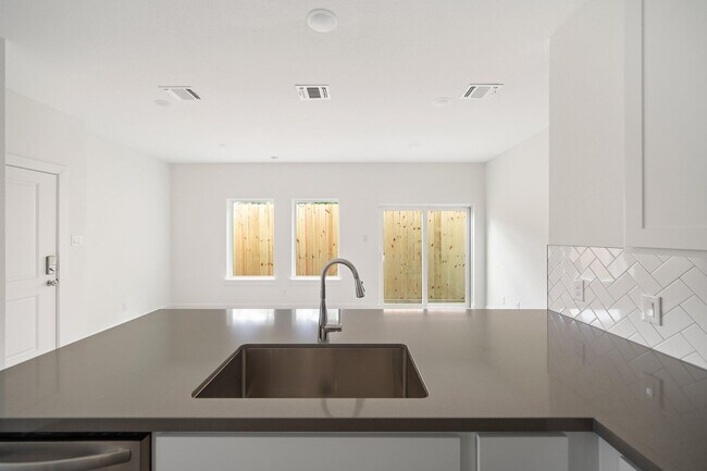 Foto del edificio - 831 Paul Quinn St