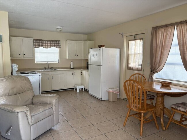 Foto del edificio - 2912 SE 29th Terrace