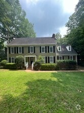 Building Photo - 5 Whitaker Ct