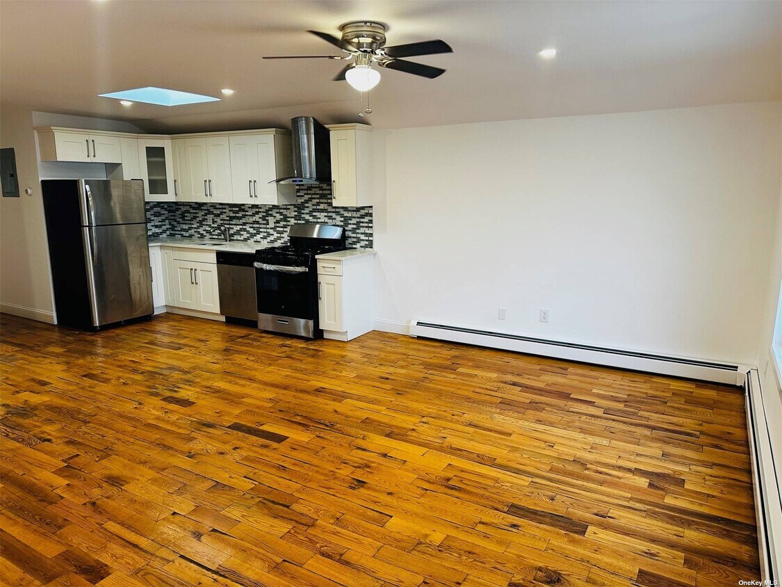 344 Beach 87th St Unit 2, Queens, NY 11693 Room for Rent in Queens