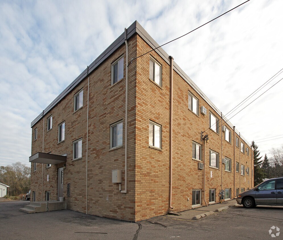 Foto del edificio - English Manor