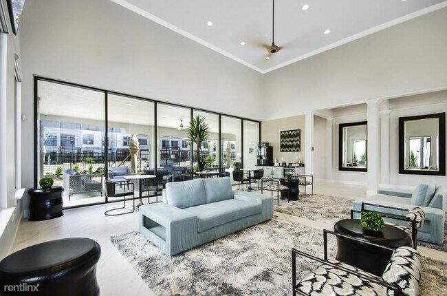 Foto del edificio - 1 br, 1 bath Condo - 1890 Mercer Pkwy E Fl...