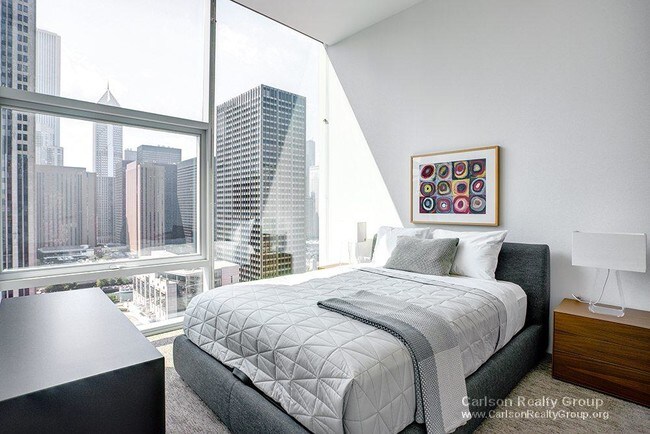 Foto del edificio - 229 E Lake Shore Dr