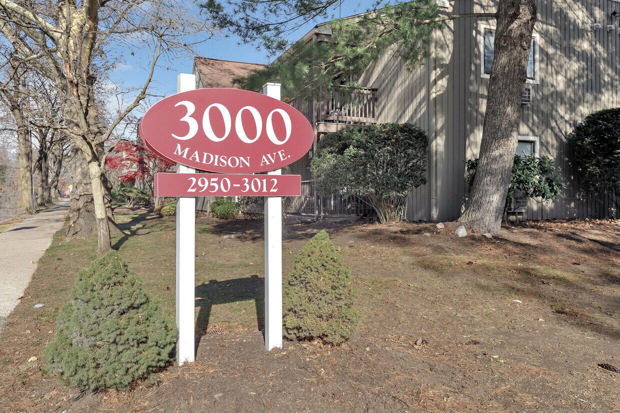 Primary Photo - 3012 Madison Ave