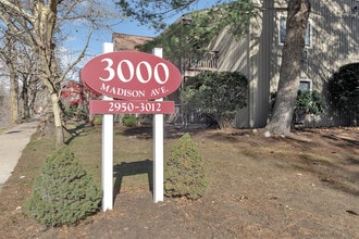 Building Photo - 3012 Madison Ave