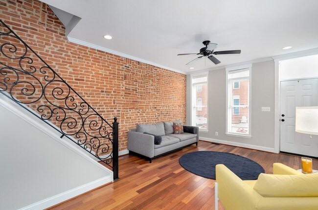 Building Photo - 1318 Patapsco St
