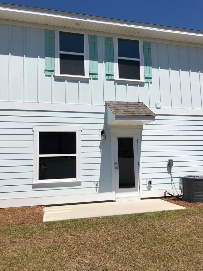 Foto del edificio - 7474 Shadow Lake Dr.