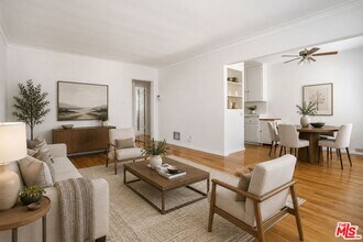 Building Photo - 8551 Holloway Dr