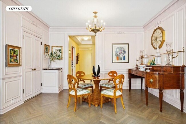 Foto del edificio - 465 Park Ave