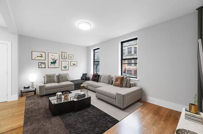 Foto del edificio - 502 W 152nd ST