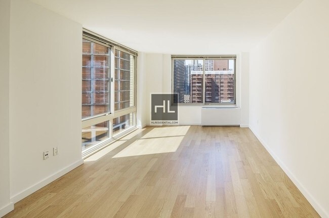 Building Photo - West 54th Street
