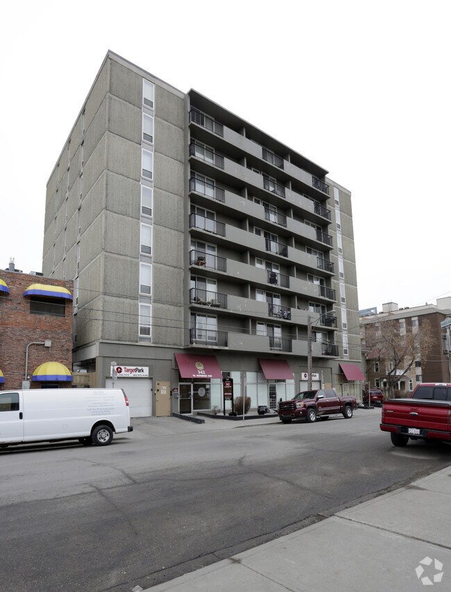 Photo du bâtiment - Kingston Tower